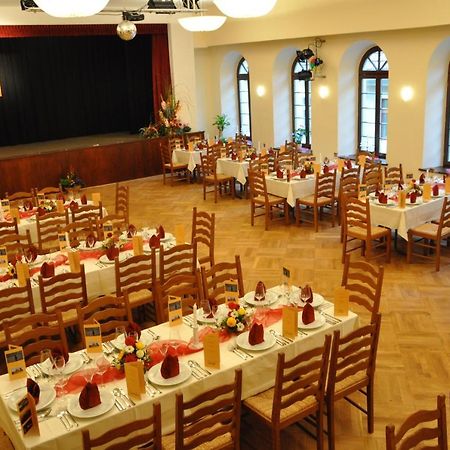 Hotel Goldner Loewe Stolpen Ngoại thất bức ảnh